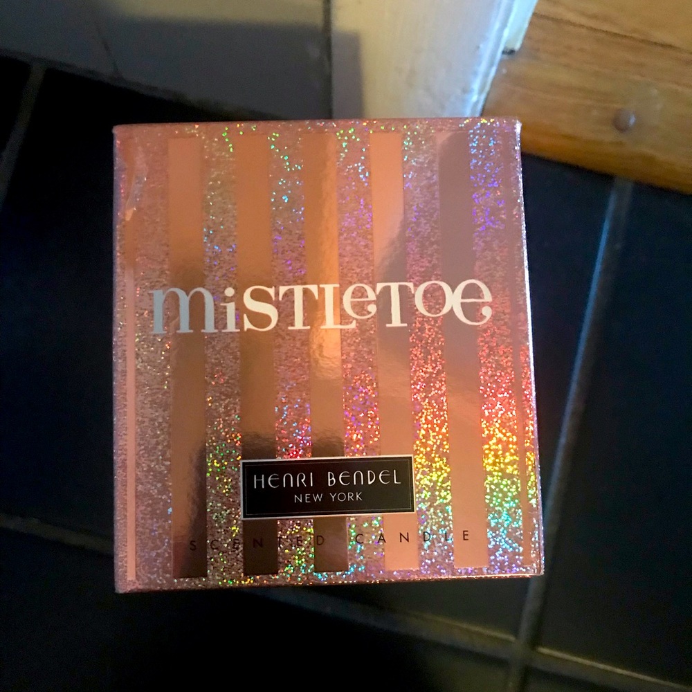 Henri Bendel Mistletoe Candle